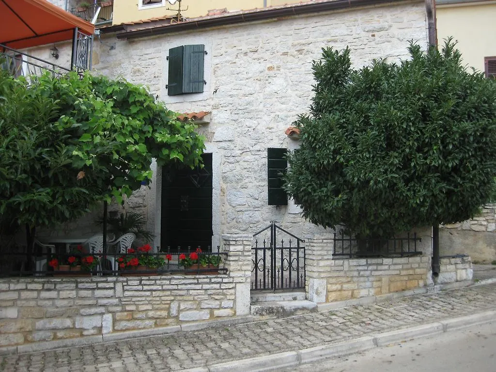 Apartment Roby Orsera